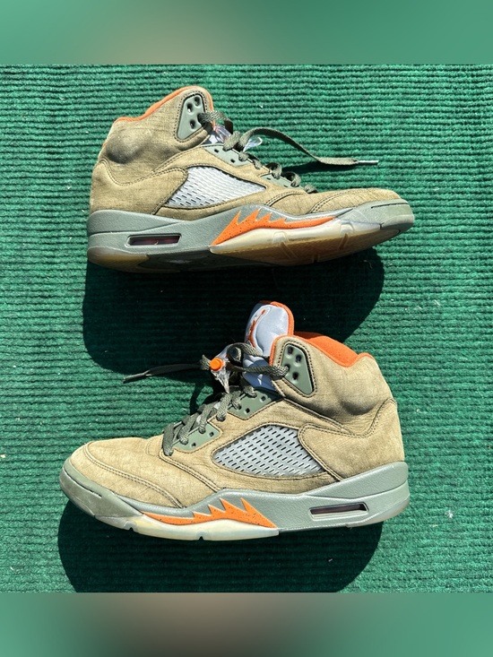 Jordan Other - Air Jordan 5 Retro 'Olive' 2024 Men’s Size 10
NO INSOLES